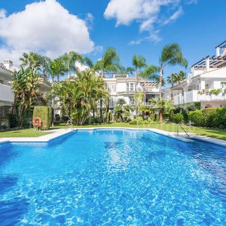 Vila 4 Bed House With Pool Walk To Puerto Banus Fast Internet Marbella Exteriér fotografie