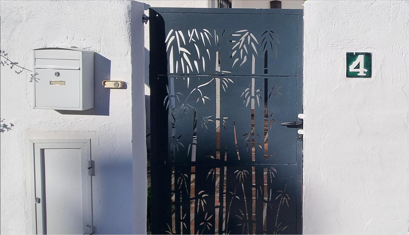 Vila 4 Bed House With Pool Walk To Puerto Banus Fast Internet Marbella Exteriér fotografie