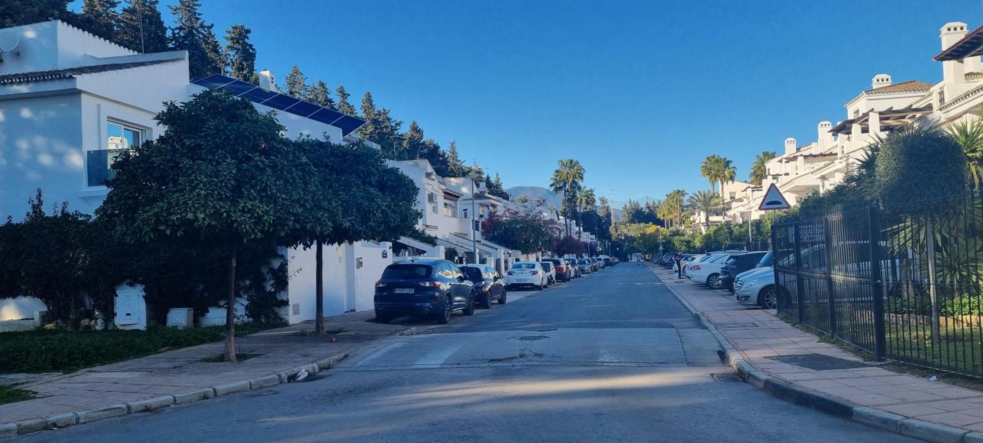 Vila 4 Bed House With Pool Walk To Puerto Banus Fast Internet Marbella Exteriér fotografie