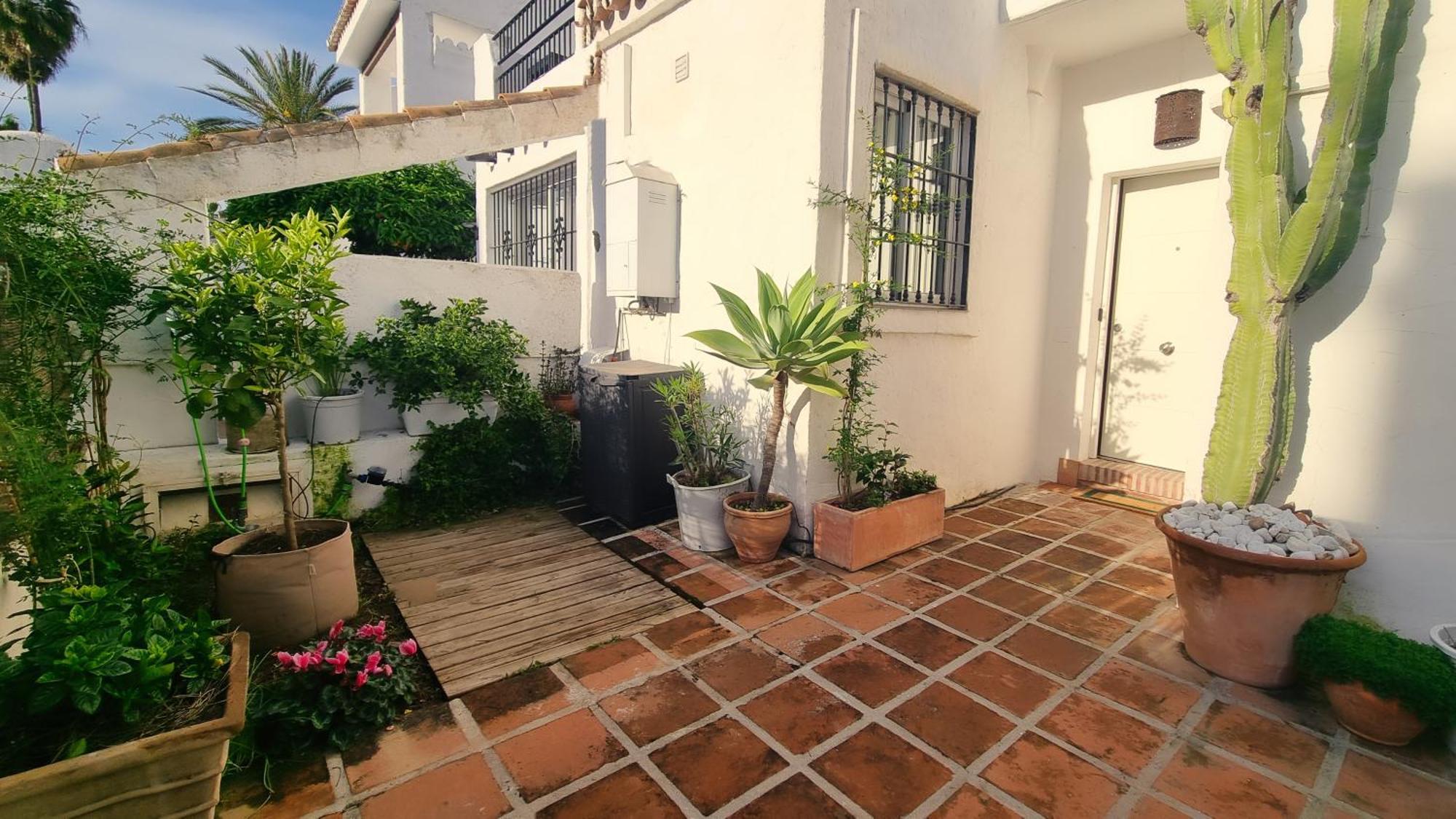 Vila 4 Bed House With Pool Walk To Puerto Banus Fast Internet Marbella Exteriér fotografie